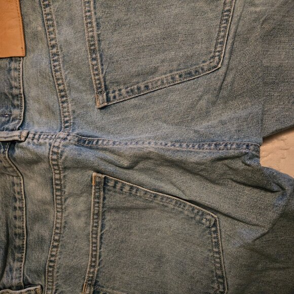 H&M Mens Denim shorts - Picture 2 of 3
